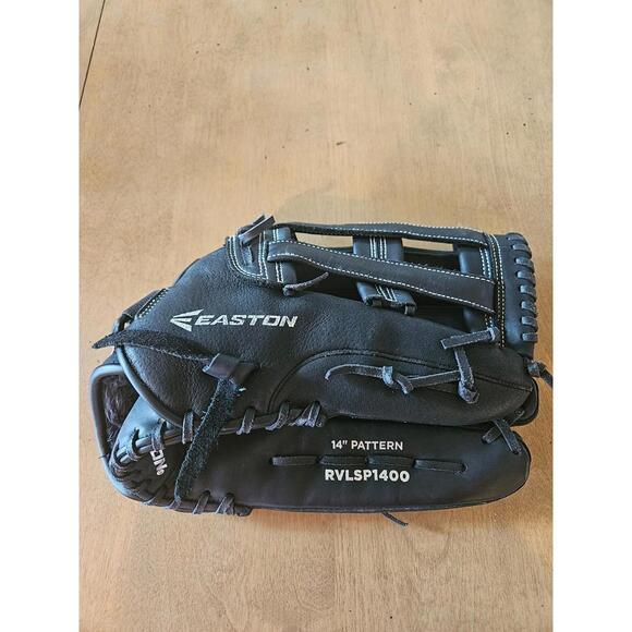 Easton Other - Easton Rival Black Leather 14” Baseball Glove- Model RVLSP1400- Right Hand Throw